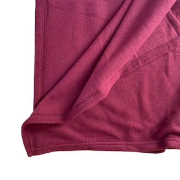 WOMENS WINE RUANA/PONCHO W/FAUX FUR COLLAR  - OS - Picture 7 of 10